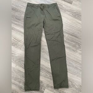 Gap Modern Straight army green khakis